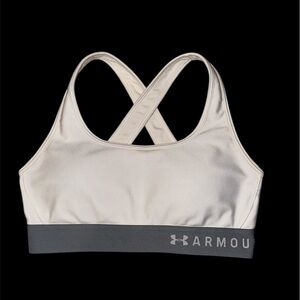 Under Armour White Sportsbra